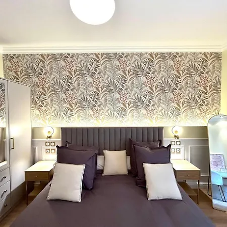 4* - 52 Sqm - Nation - 4p * Paris